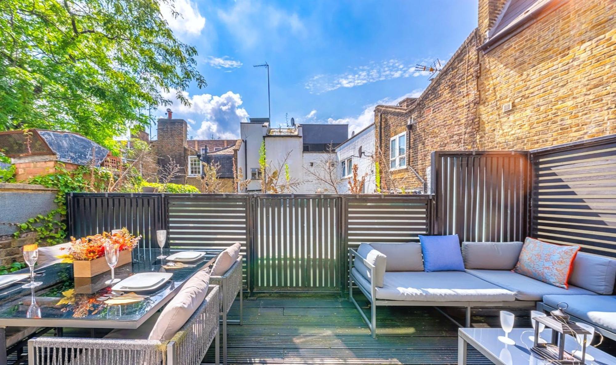 Апартаменты Designer Victorian Flat With Huge Terrace Лондон Экстерьер фото